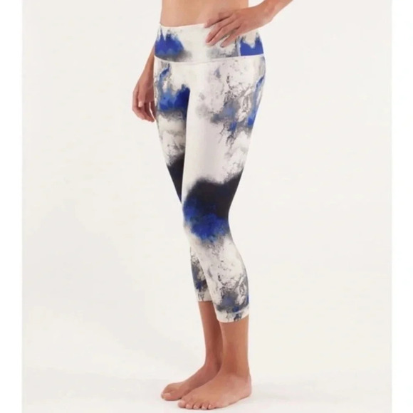 lululemon athletica Pants - Lululemon Wunder Under Crop Leggings in Milky Way Multi